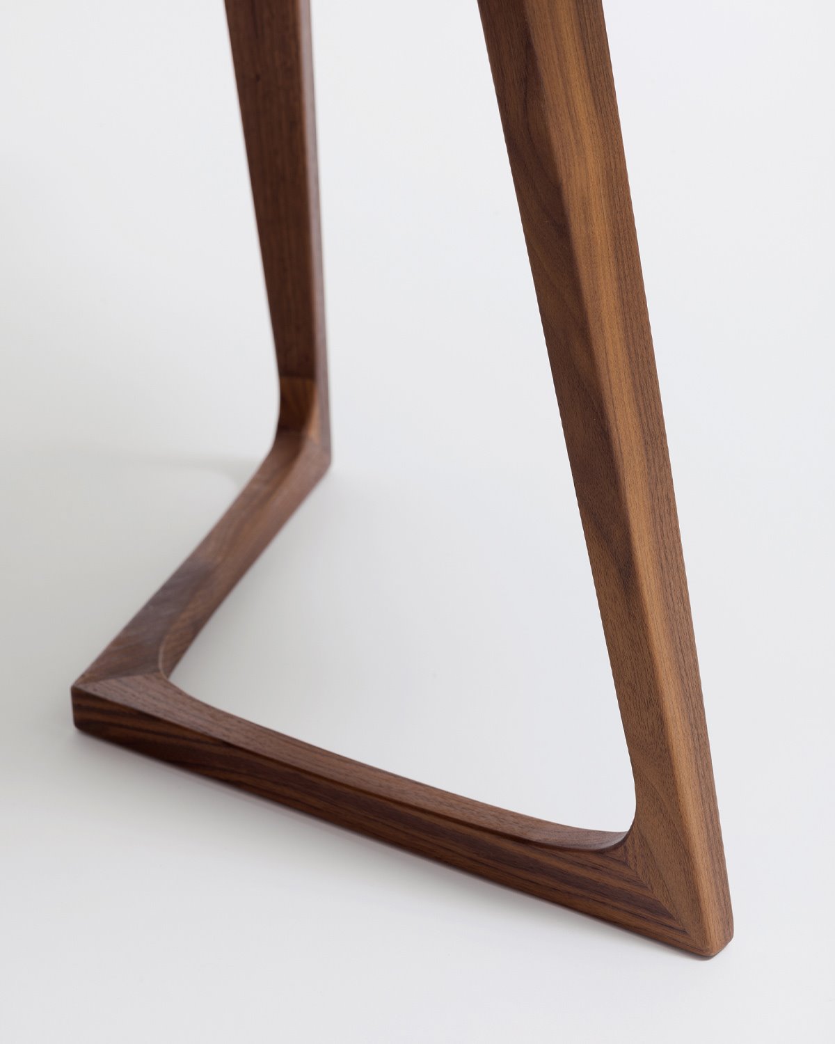 Designtafel Z TwistRound Bed Habits 1200x1500 03